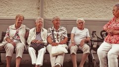 Пенсионный возраст сократят: больше никаких переработок