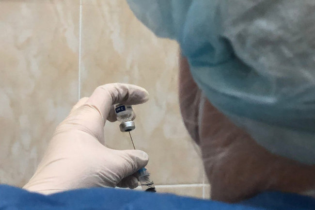 В Мурманской области более 1 тысячи граждан записались на вакцинацию от COVID-19