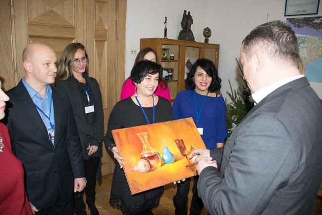 Глава ялтинской администрации встретился с делегацией израильских художников