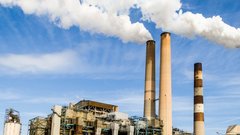 Черный снег накрыл российский поселок