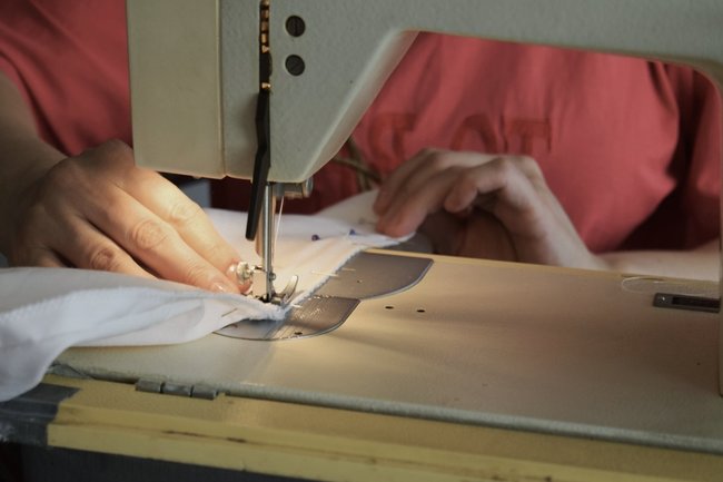 швейная машинка шитье мода швея