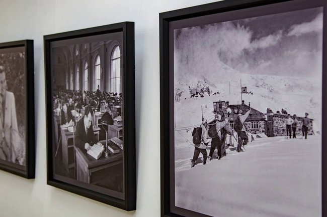 Выставка известного советского фотографа открылась в Салехарде ко Дню Победы