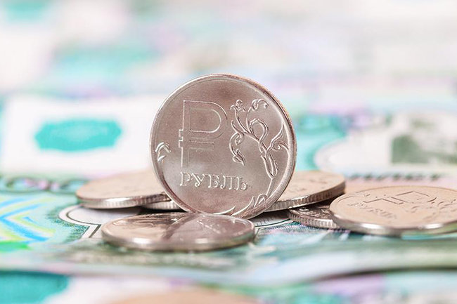 Аналитик Джиоев назвал укрепление рубля возвратом к равновесию