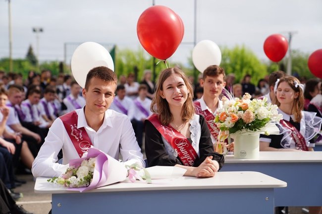 последний звонок школа выпускники выпускник