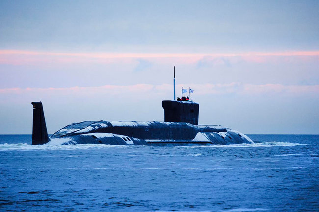 Военно-морская программа Москвы оставит Британию без связи и интернета