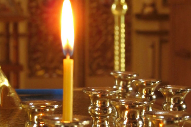 Церковь / свеча
