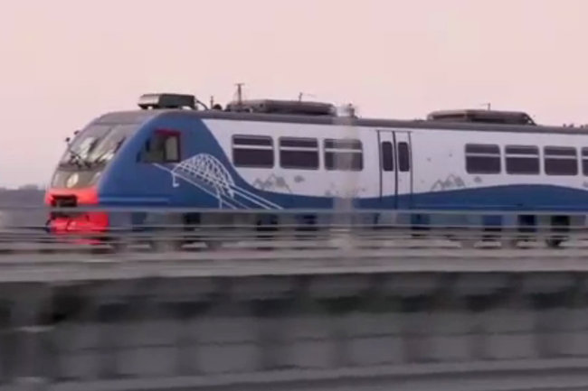 Поезд/Крымский мост