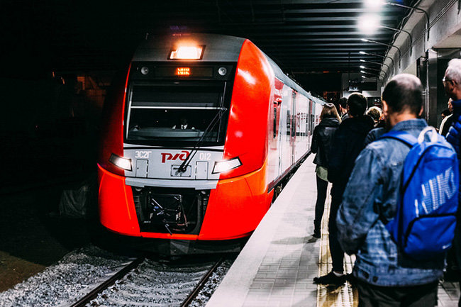 На Пасху поезда МЦК будут перевозить пассажиров до 02:00
