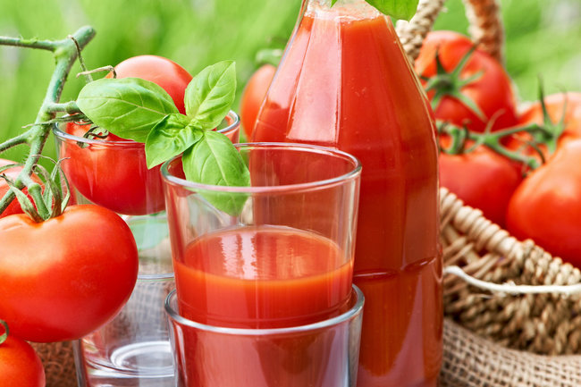Плесень, пестициды, красители: в 60% упаковок томатного сока нашли нарушения
