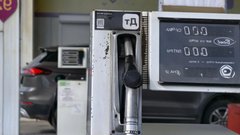 Антимонопольная служба не установила манипуляций с ценами на топливо