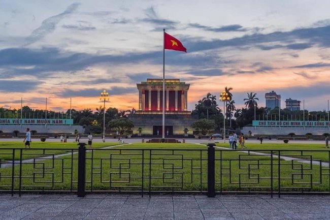 Вьетнам флаг 