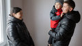 Семьям из сгоревшего дома на Мира в Южно-Сахалинске показали новое жилье для переселения