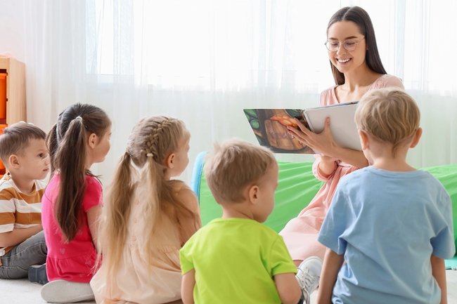 Предложения о продлении работы детских садов в России