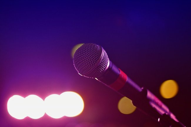 В Югре объявили о вокальном конкуре с призом в 1 млн рублей
