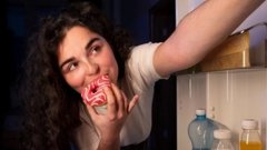 Нутрициолог Ирина Гейкало рассказала о причине увеличения аппетита зимой