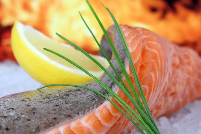 Рестораны Югры смогут перейти с подорожавшего лосося на местную форель