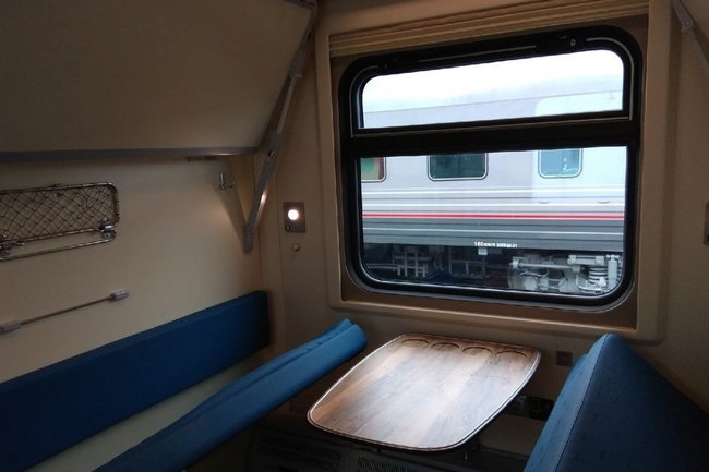 Первый поезд из Петербурга в Лабытнанги проводят на Ладожском вокзале 13 июня