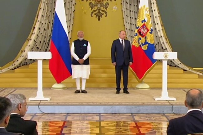 Нарендра Моди / Владимир Путин