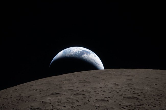 NASA / Земля / Луна