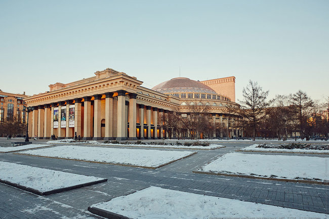 В Новосибирске реконструируют купол театра оперы и балета за 1,3 млрд рублей