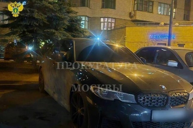 BMW, на котором скрылся убийца мотоциклиста, нашли брошенным в Москве