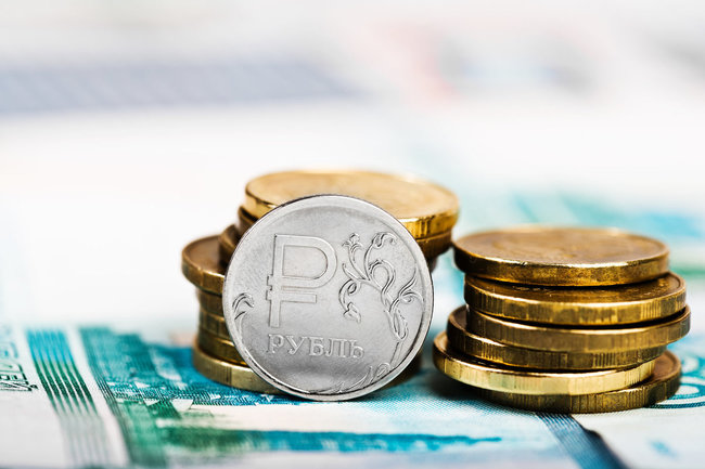 Экономист Скворцов объяснил, как волатильность рубля провоцирует инфляцию