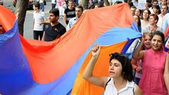 На акции протеста в Ереване задержали 137 человек