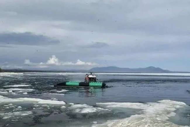 Аэролодка Хивус на Байкале