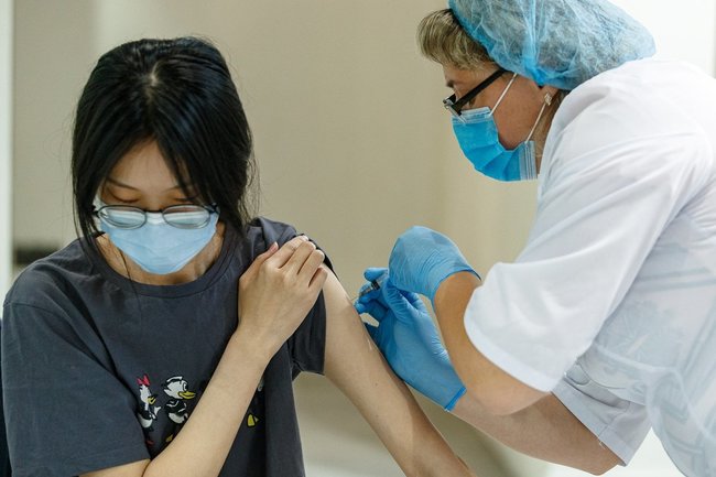 Решение принято: массовая вакцинация грядёт во Владивостоке