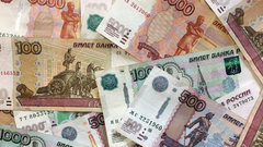Жителям Белгородской области планируют повысить зарплату на 15%