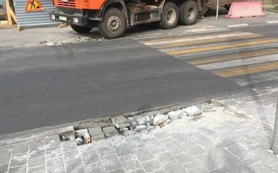 В Калининграде восстановят тротуары на десяти улицах