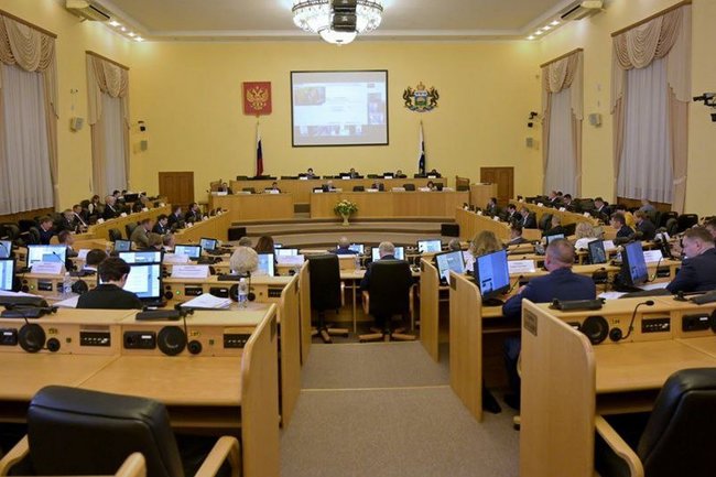 Бюджетный блок остается под контролем: депутаты Тюменской облдумы приняли отчет об исполнении бюджета региона за первый квартал