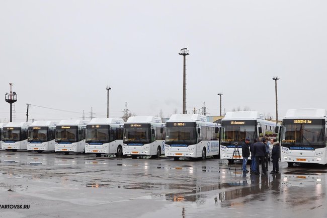 В Нижневартовске автопарк пополнили 9 новых автобусов