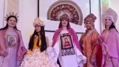 Возвращение стильных платьев 70-х