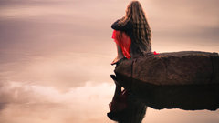 Лайки как заменитель близости: почему отношения перестали спасать людей от одиночества