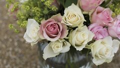 Самый дорогой букет ко Дню учителя стоил 92,4 тысячи рублей
