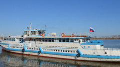 В Татарстане теплоход высадил пассажиров на полпути и отказался плыть