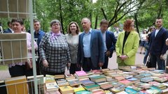 Губернатор Михаил Евраев: Поможем Некрасовской библиотеке с оцифровкой фондов
