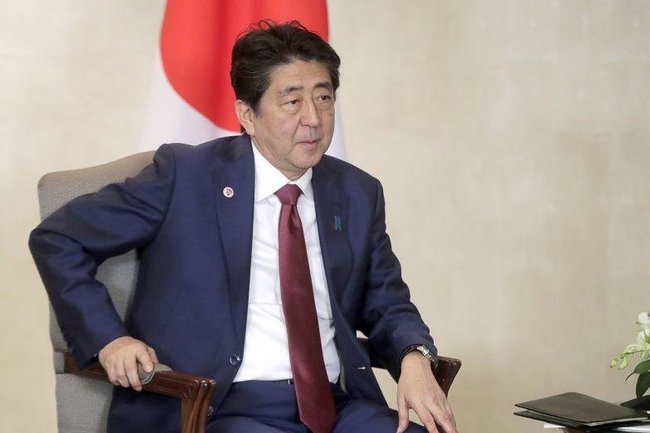 Абэ: Япония отказалась от Курил, но претендует на «северные острова»
