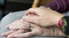 Секреты долголетия: 106-летняя бывшая служанка герцогов поделилась своим опытом