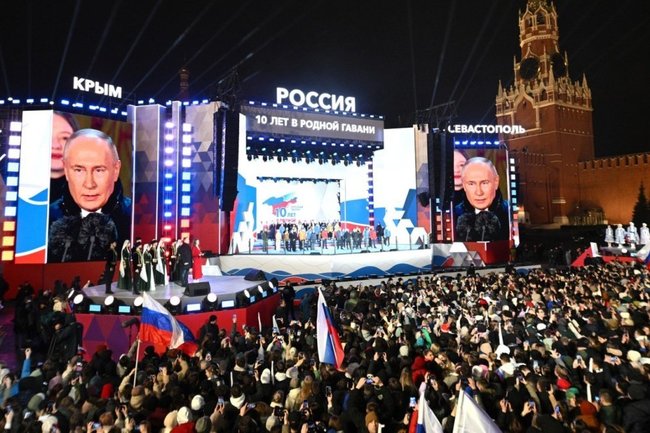 На концерт Москве в честь воссоединения Крыма с Россией пришли 80 тысяч человек