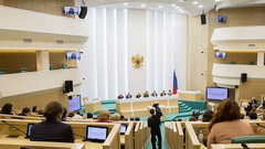 Совет Федерации утвердил закон о призыве в армию в течение всего года