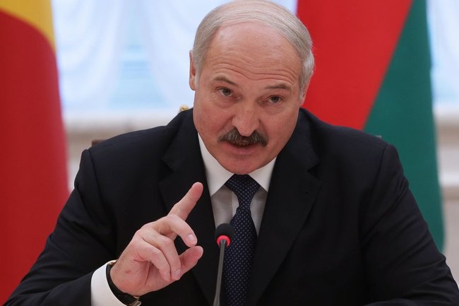 Лукашенко разогнал протестующих против него