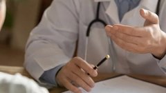 Какие анализы необходимо провести для проверки состояния щитовидной железы?