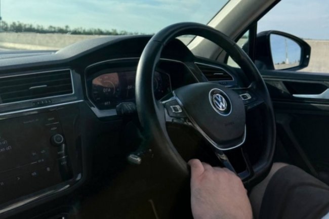 Мечты о Европе за 2 миллиона: житель Новороссийска стал жертвой мошенников, отправив все сбережения за несуществующий автомобиль