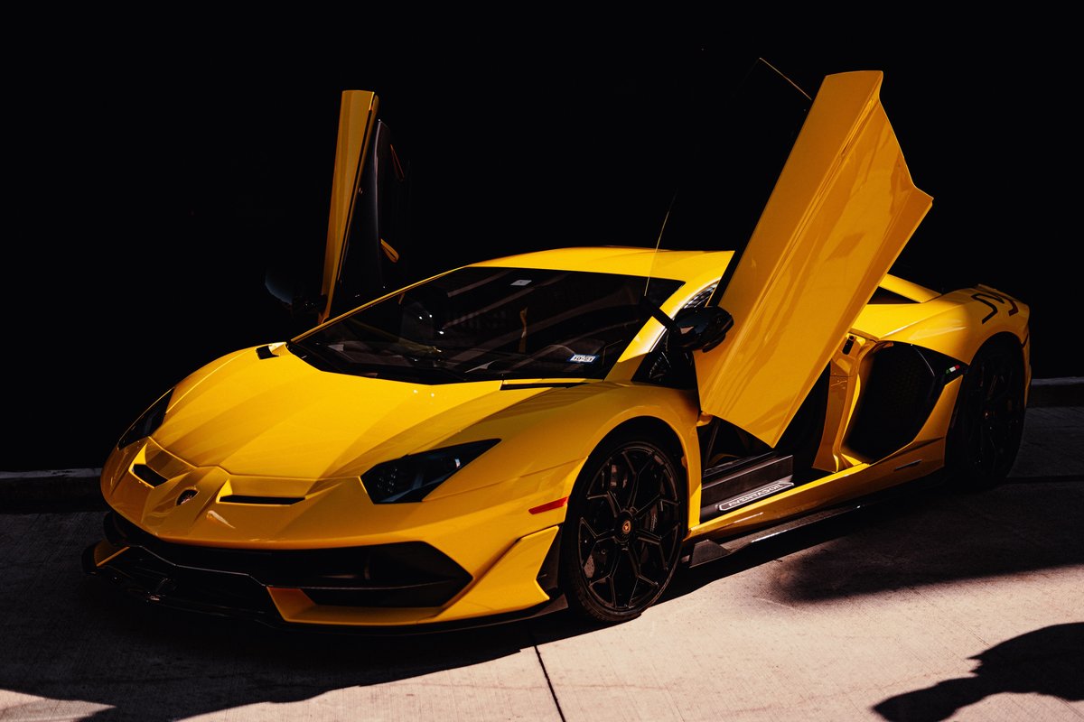 Определены лидеры по продажам Lamborghini в России
