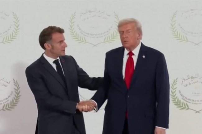 Дональд Трамп и Эммануэль Макрон