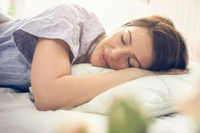 Ученые рассказали о пользе дневного сна