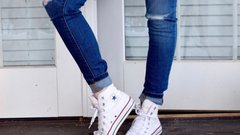 Дизайнер выделила вечно актуальную одежду для россиян