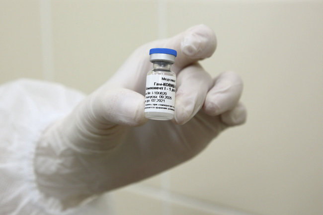 На Украине хотят зарегистрировать российскую вакцину от коронавируса